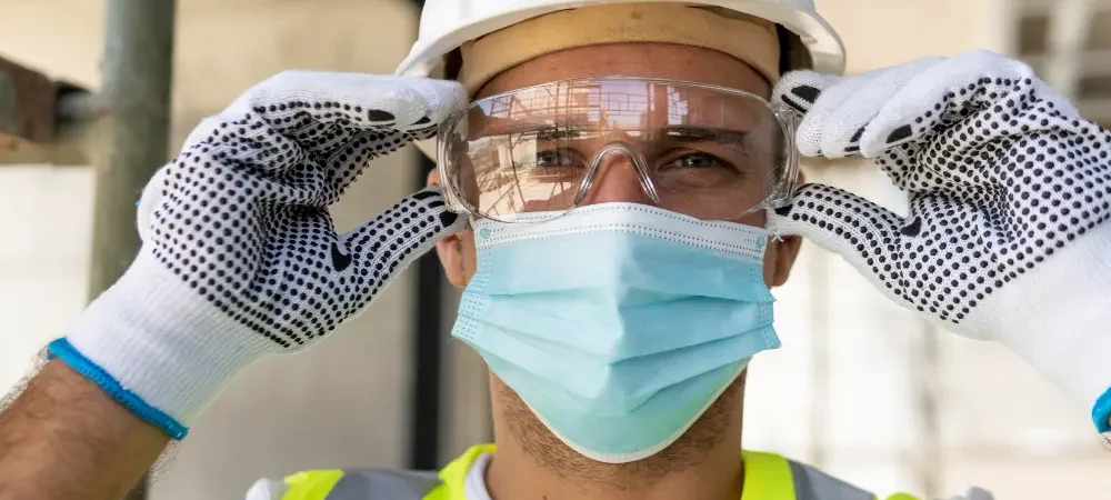 Uso Correcto del Casco de Seguridad: Guía Completa de Buenas Prácticas